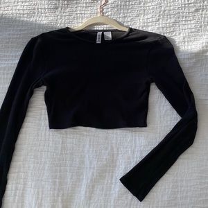 H&M Black Long Sleeve Crop Top